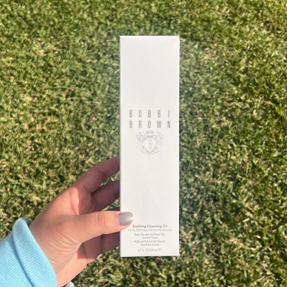 NIB: Bobby Brown Soothing Cleansing Oil